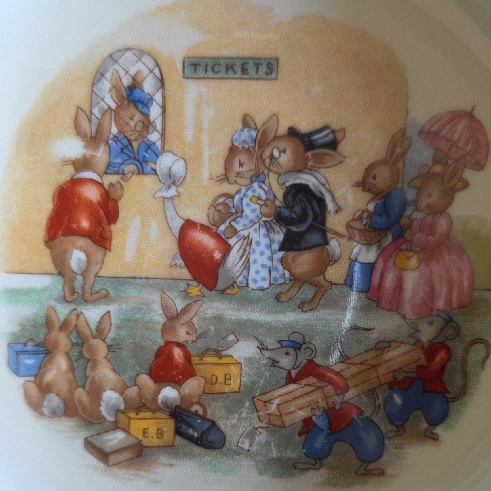 Royal Doulton Bunnykins Peter Rabbit Tickets Counter Children's Bowl - Picture 3 of 6